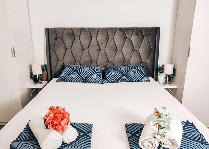 Apartment Kino