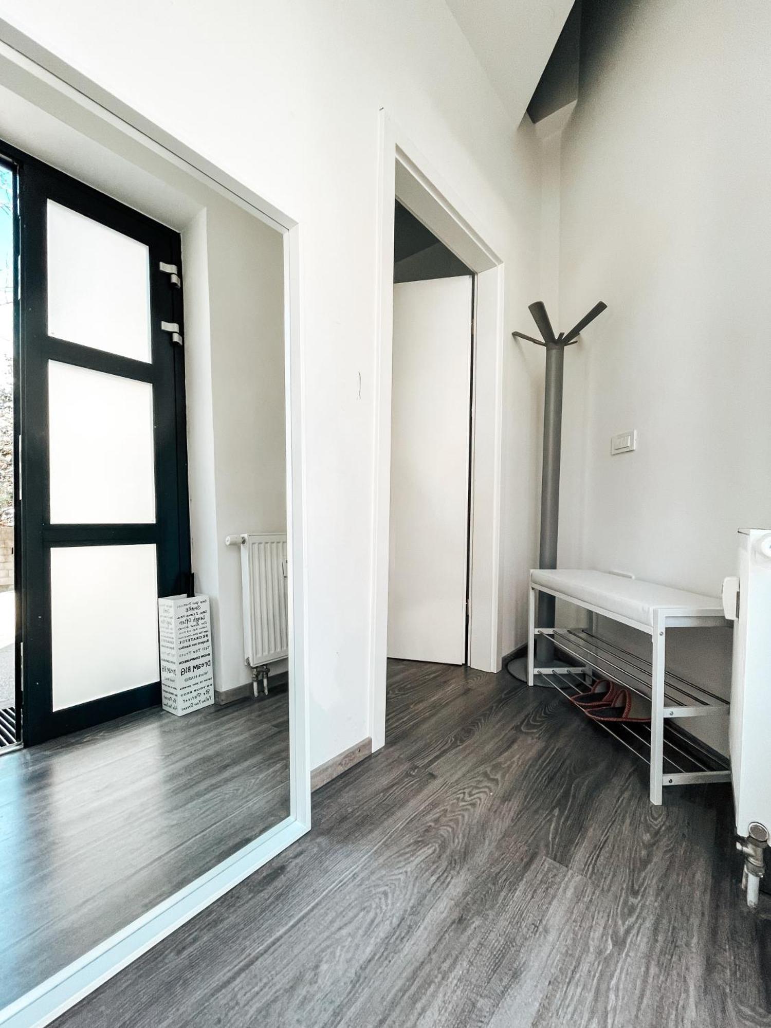 Kino Apartment